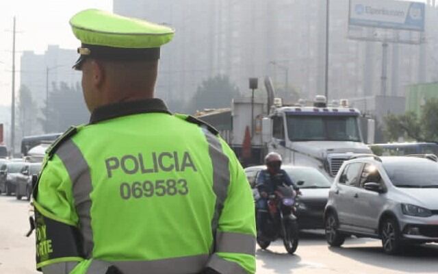 Seguir las normas de tránsito es fundamental . Foto Relacionada Policía.