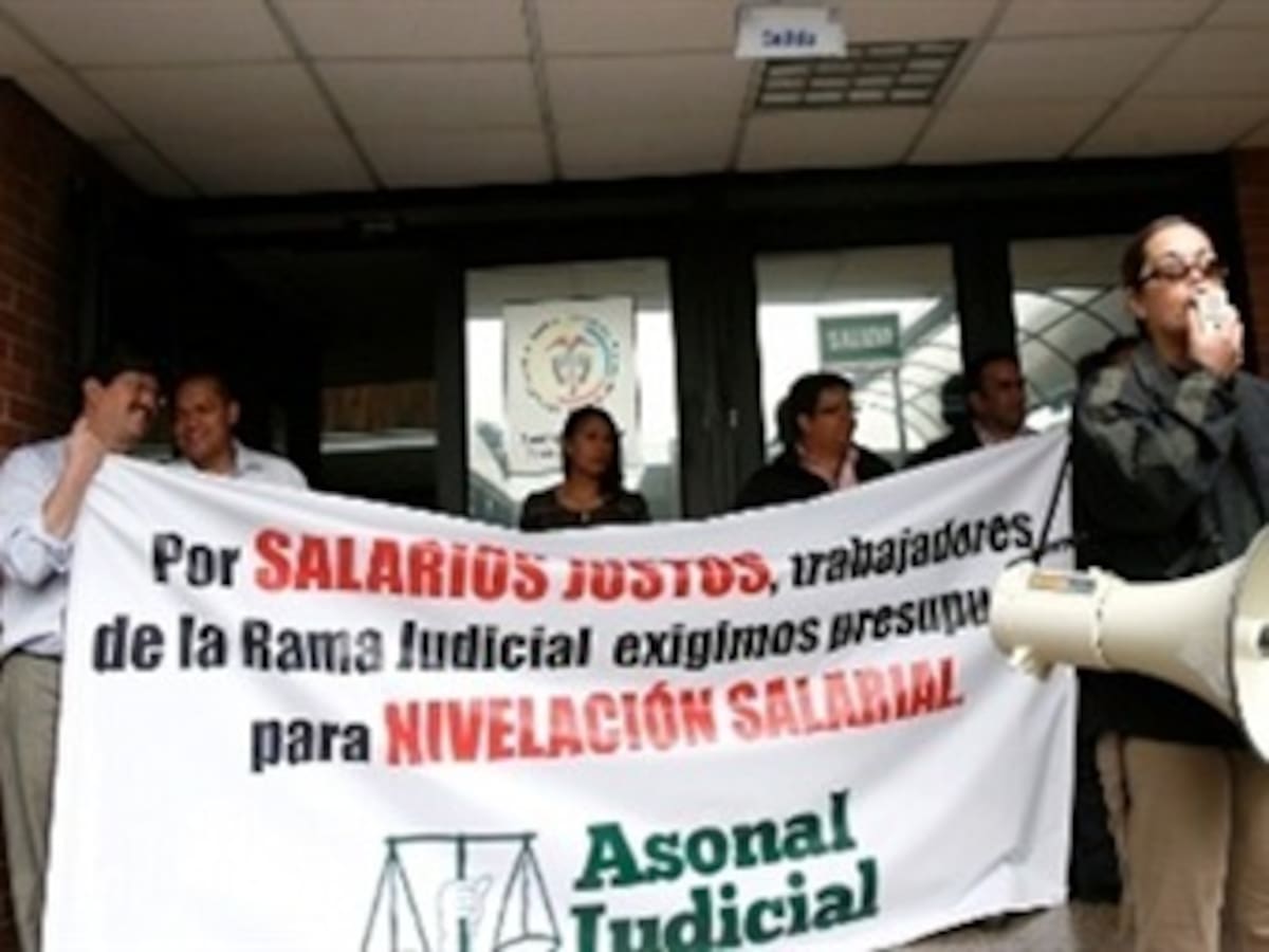 Trabajadores judiciales en paro ocuparon Sala Disciplinaria de la Judicatura