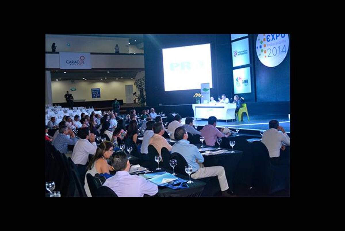 Los principales temas fueron Innovación, Tecnología e Inversión. La capacidad de la ciudad para transformarse como una forma para mantener su atractivo nacional e internacional. Asistieron 2.300 personas entre los dos días.