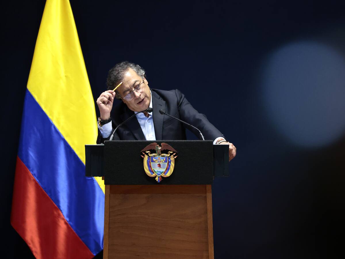 “Si van a tumbarnos del Gobierno, vamos por el poder”: la advertencia de Petro al CNE