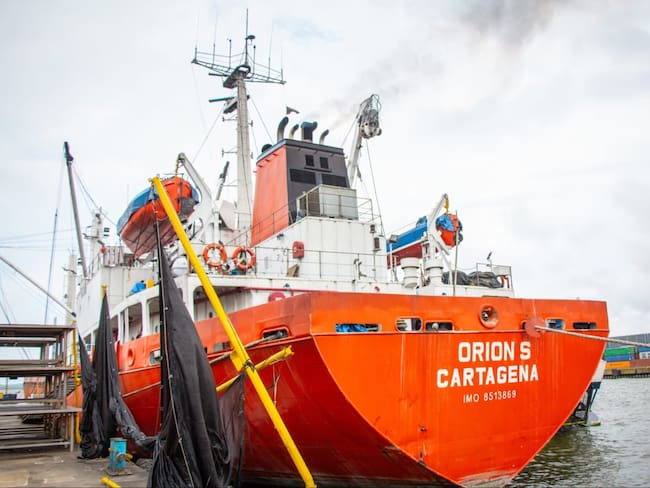 Mintrabajo cierra tres busques operadores de atún Van Camps por encontrar irregularidades