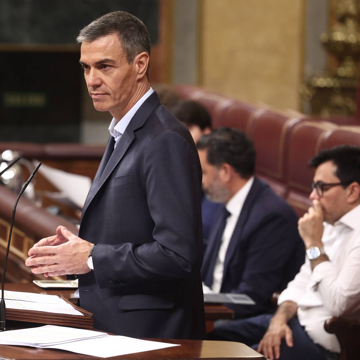 Congreso de Diputados español solicitó a Pedro Sánchez su dimisión por casos de corrupción