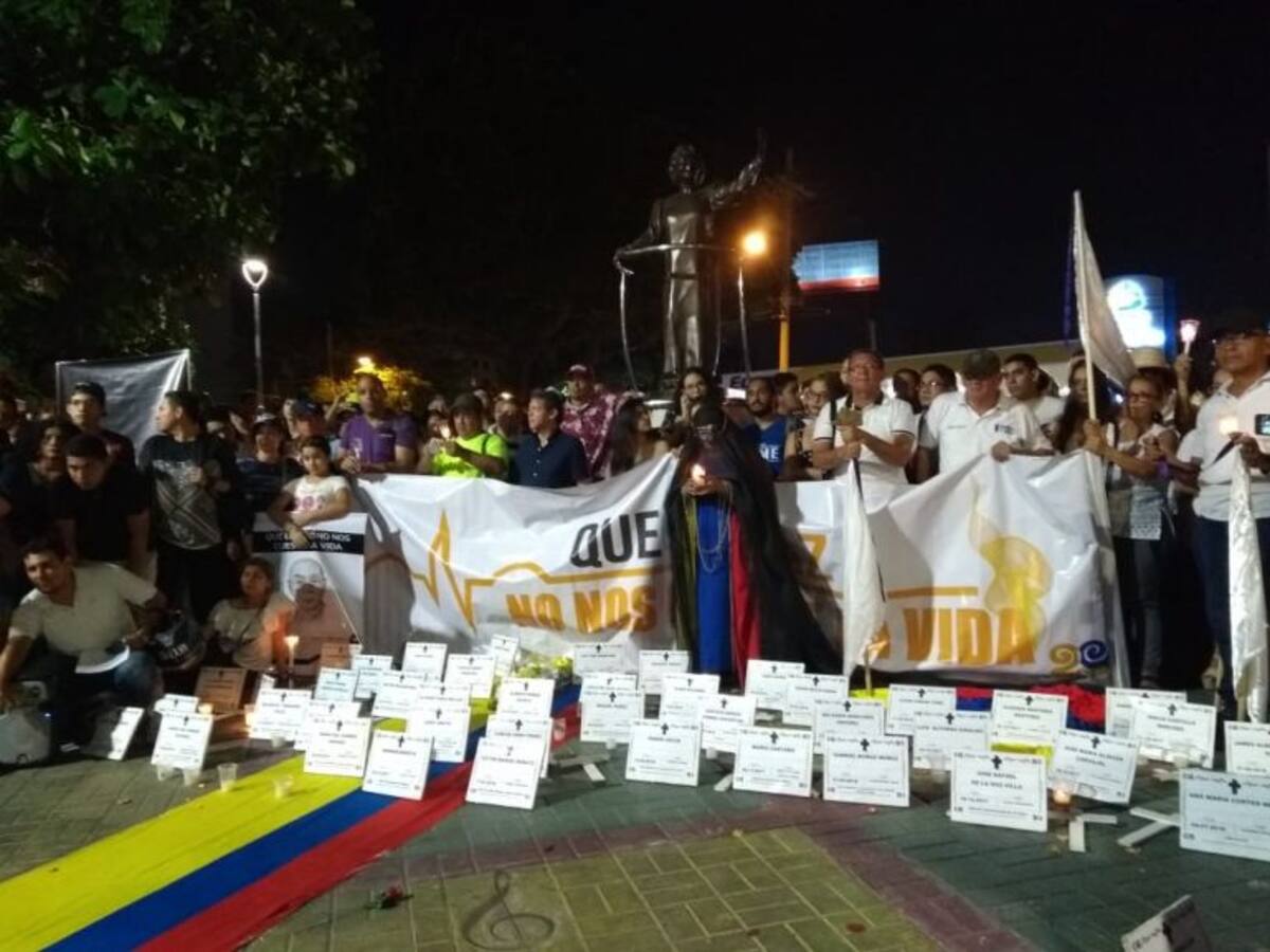 En velatón denuncian nueva amenaza de muerte