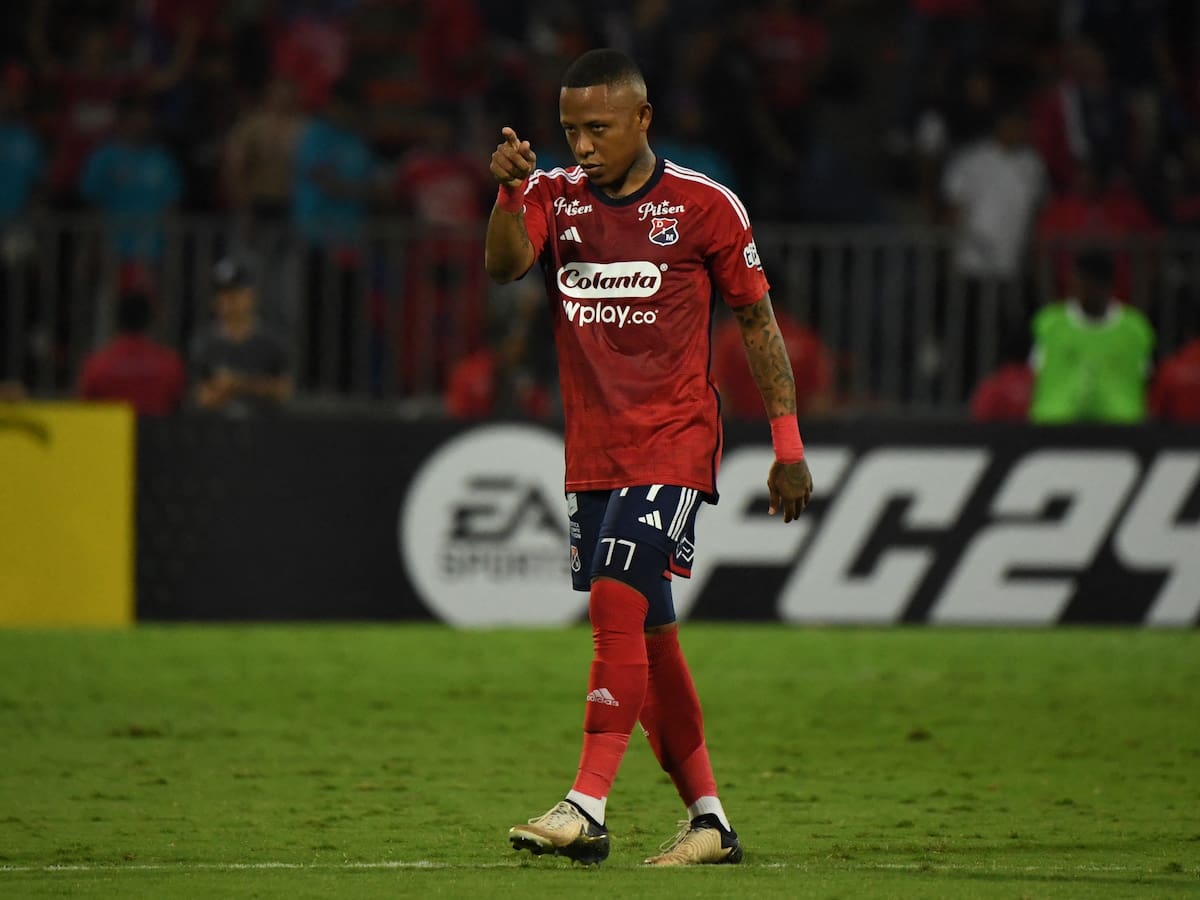 Jhon Vásquez deja al Medellín para ir de préstamo a la segunda de Brasil