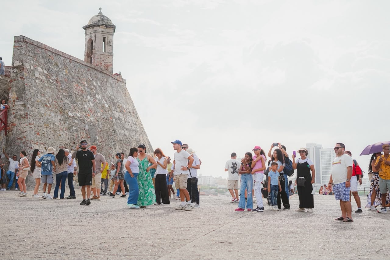 Visita al Castillo de San Felipe. // Alcaldía de Cartagena