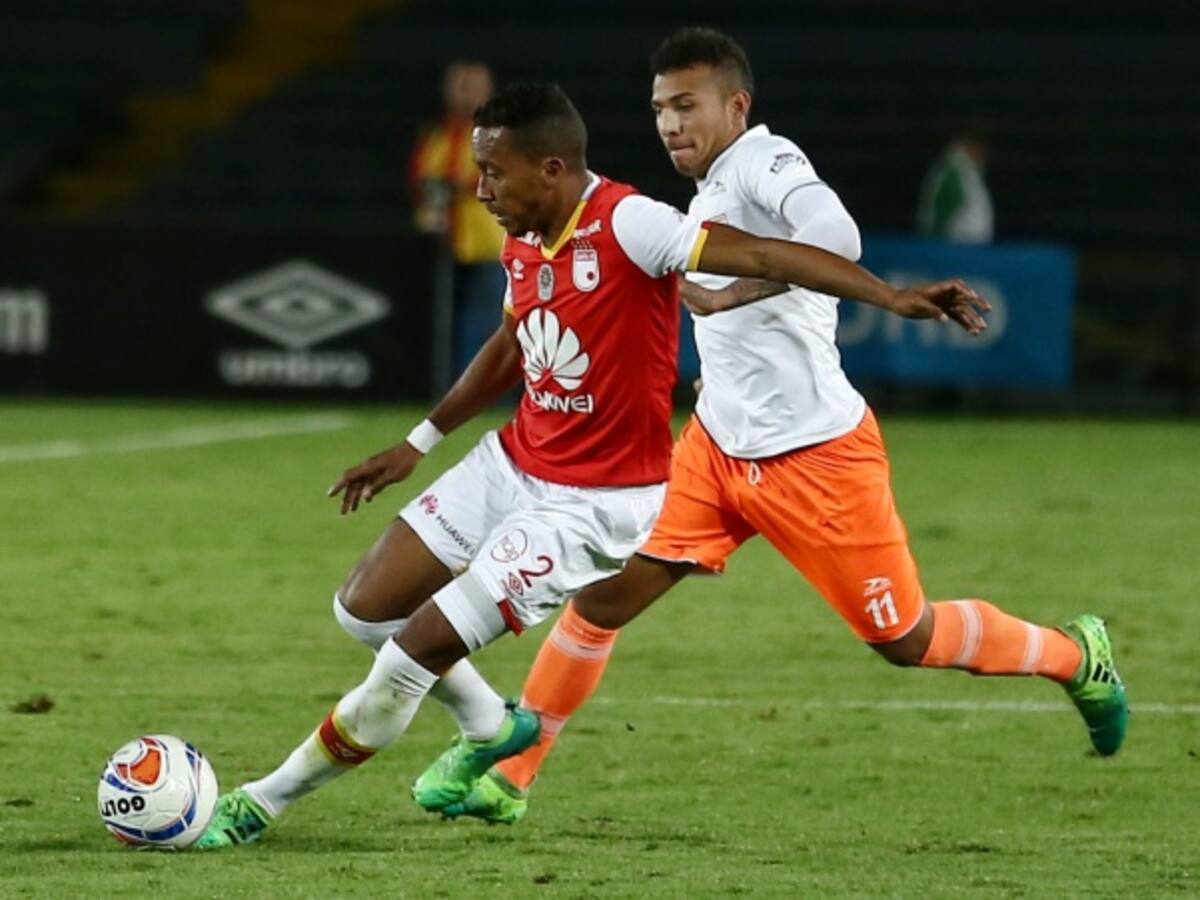 Ómar Pérez es el dueño de la pelota quieta en Santa Fe: Víctor Giraldo