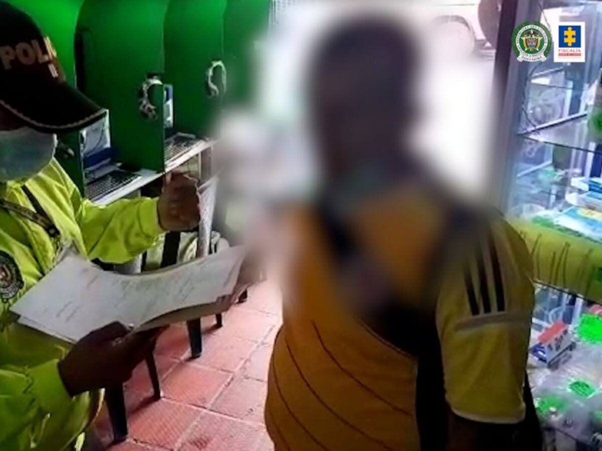 Imputan cargos a fiscal y abogado que estarían al servicio de la mafia