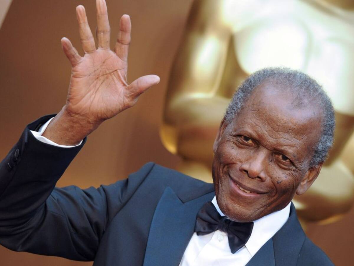 Fallece Sidney Poitier, primera estrella afroamericana de Hollywood