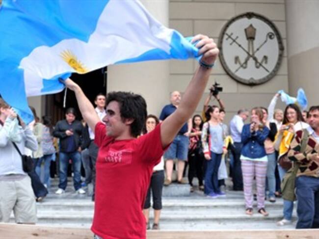 La mitad de jóvenes argentinos elige como sus padres
