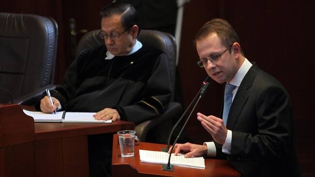 ¿Qué opina sobre una eventual doble conformidad para aforados que han sido condenados?. Foto: Colprensa - Andrés Felipe Arias