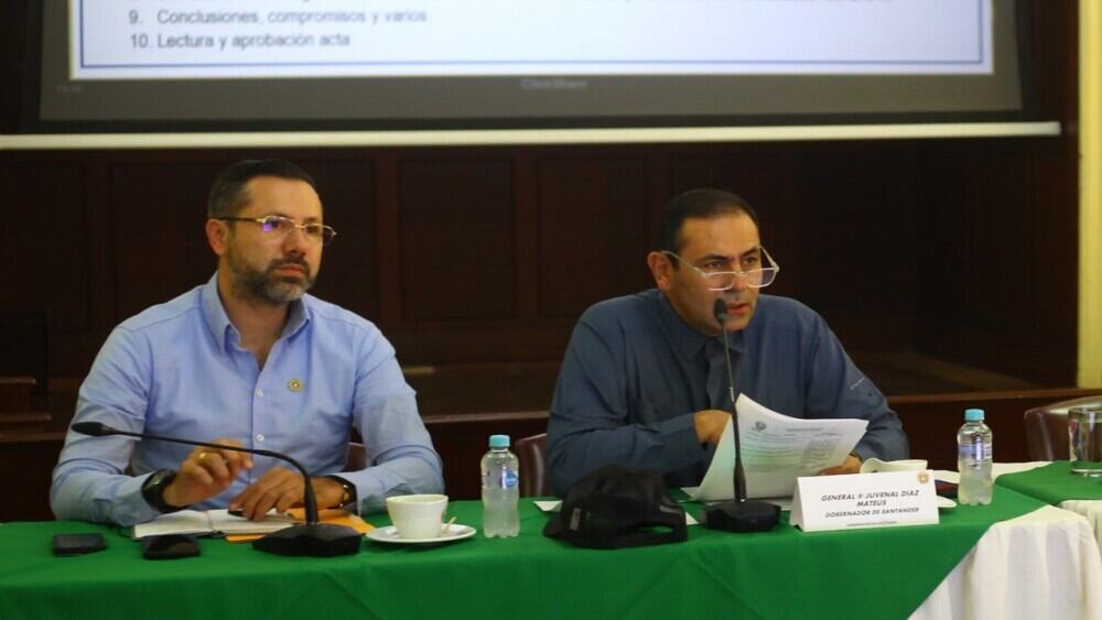 Gobernador Juvenal Díaz y alcalde de Bucaramanga Jaime Andrés Beltrán.