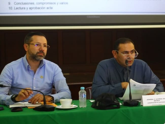 Gobernador Juvenal Díaz y alcalde de Bucaramanga Jaime Andrés Beltrán.
