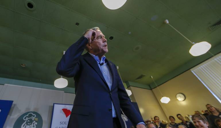 Jeb Bush anuncia que abandona la carrera hacia la Casa Blanca