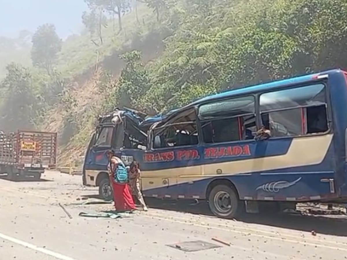 Continúa la violencia en el Cauca: Carga explosiva sobre la vía Panamericana deja siete muertos
