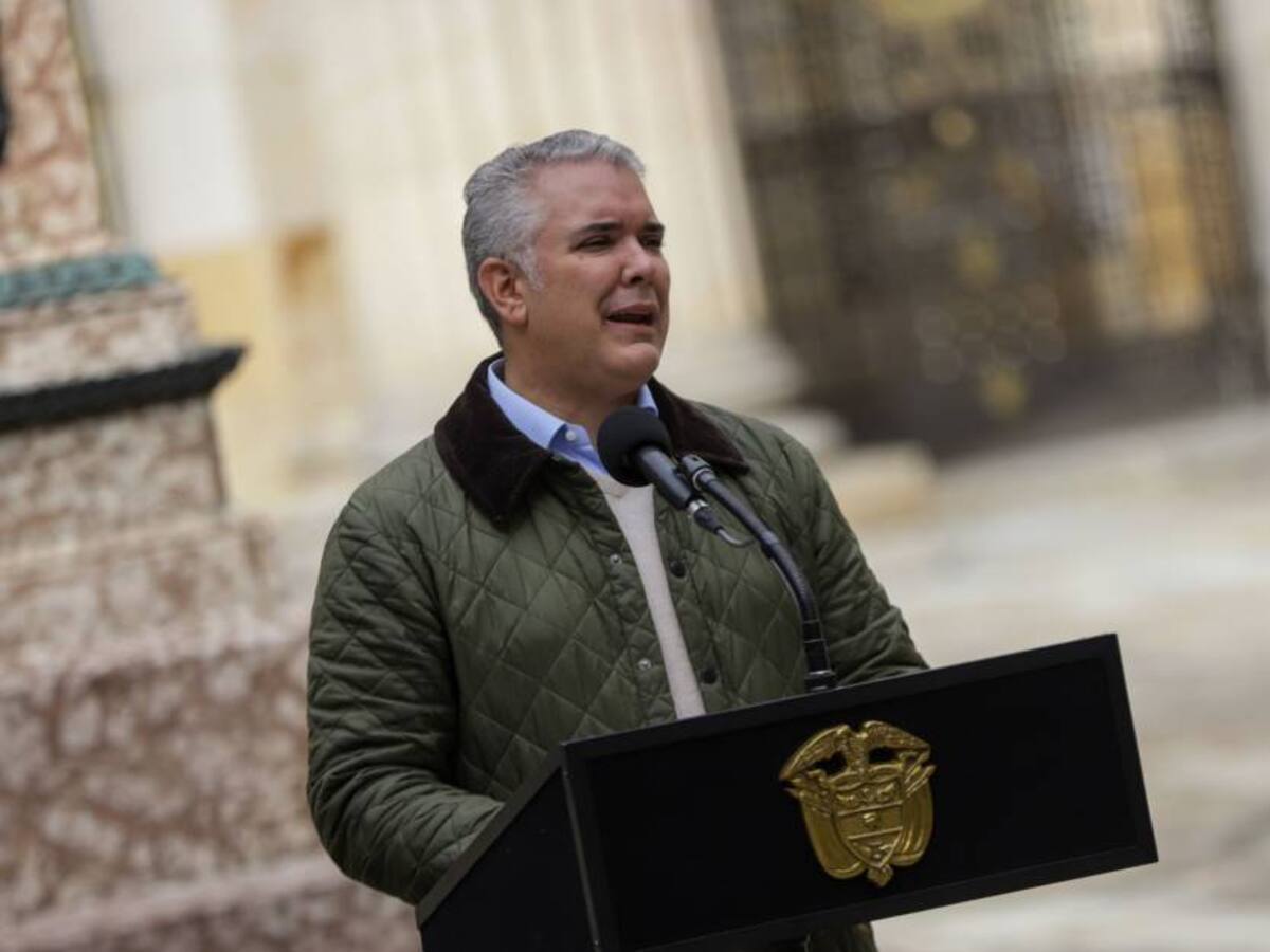 Duque asegura que no busca "atornillar" a la junta directiva de Ecopetrol