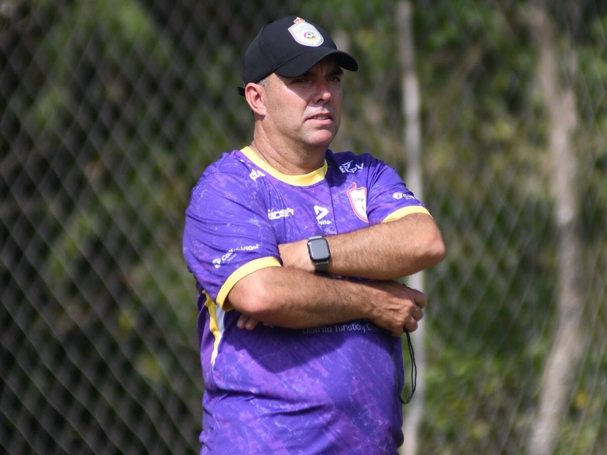 Cardetti tras su regreso al Real Cartagena: “La obligación de ascender es de siempre”