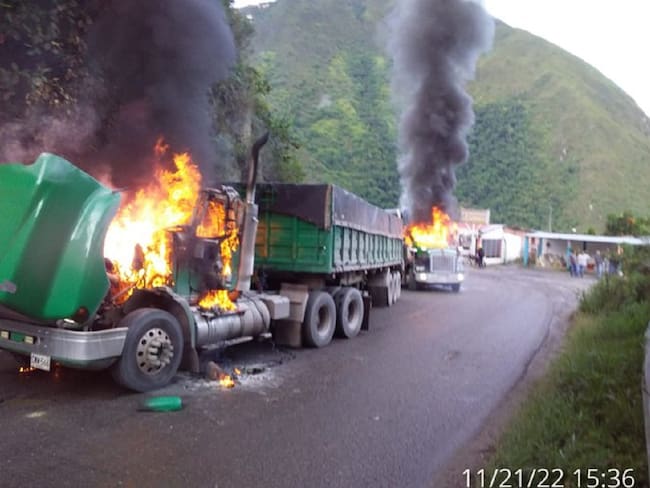 11 mil millones de pesos en pérdidas por quema de vehículos en vía Cúcuta-Ocaña