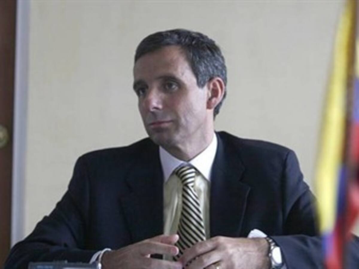 Representante Miguel Gómez insiste en que Petro debe dejar el poder
