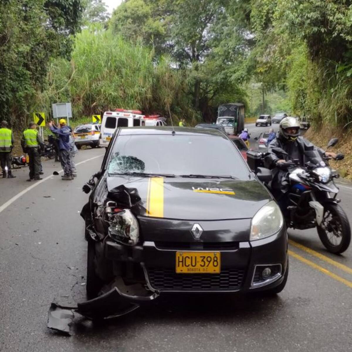 Motociclista resultó gravemente herido en accidente en Armenia-Montenegro