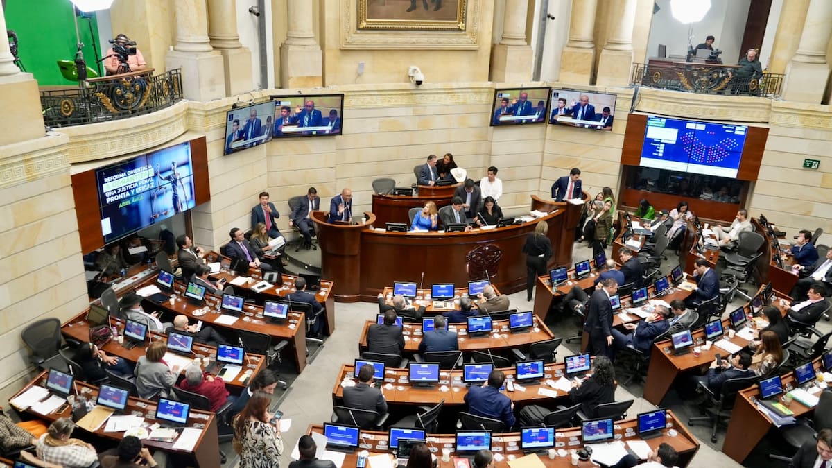 Transfuguismo político: qué es y qué fue lo que se hundió en el Senado de la República