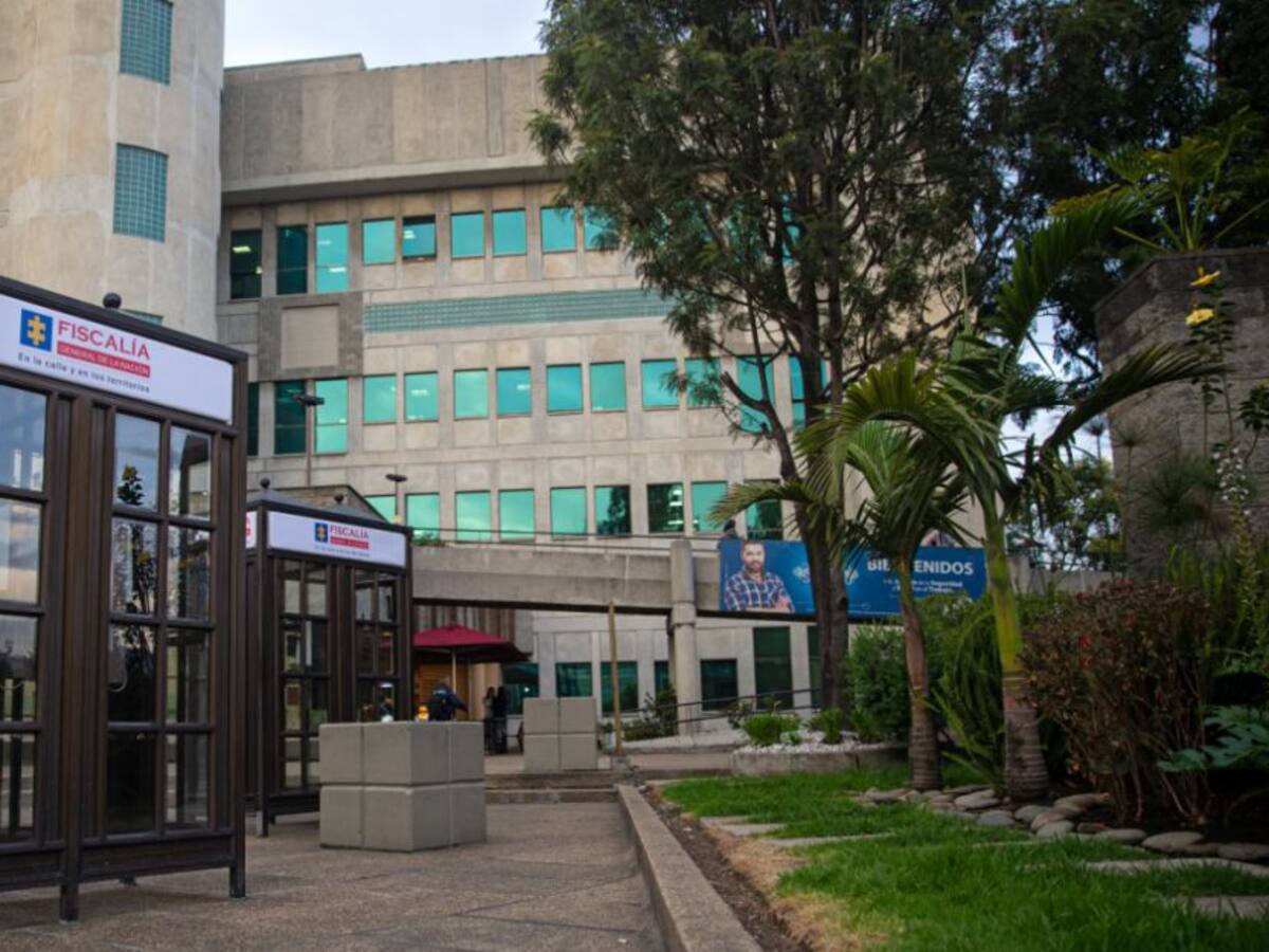 El lunes la Fiscalía imputará cargos funcionario que pedía dinero a senador