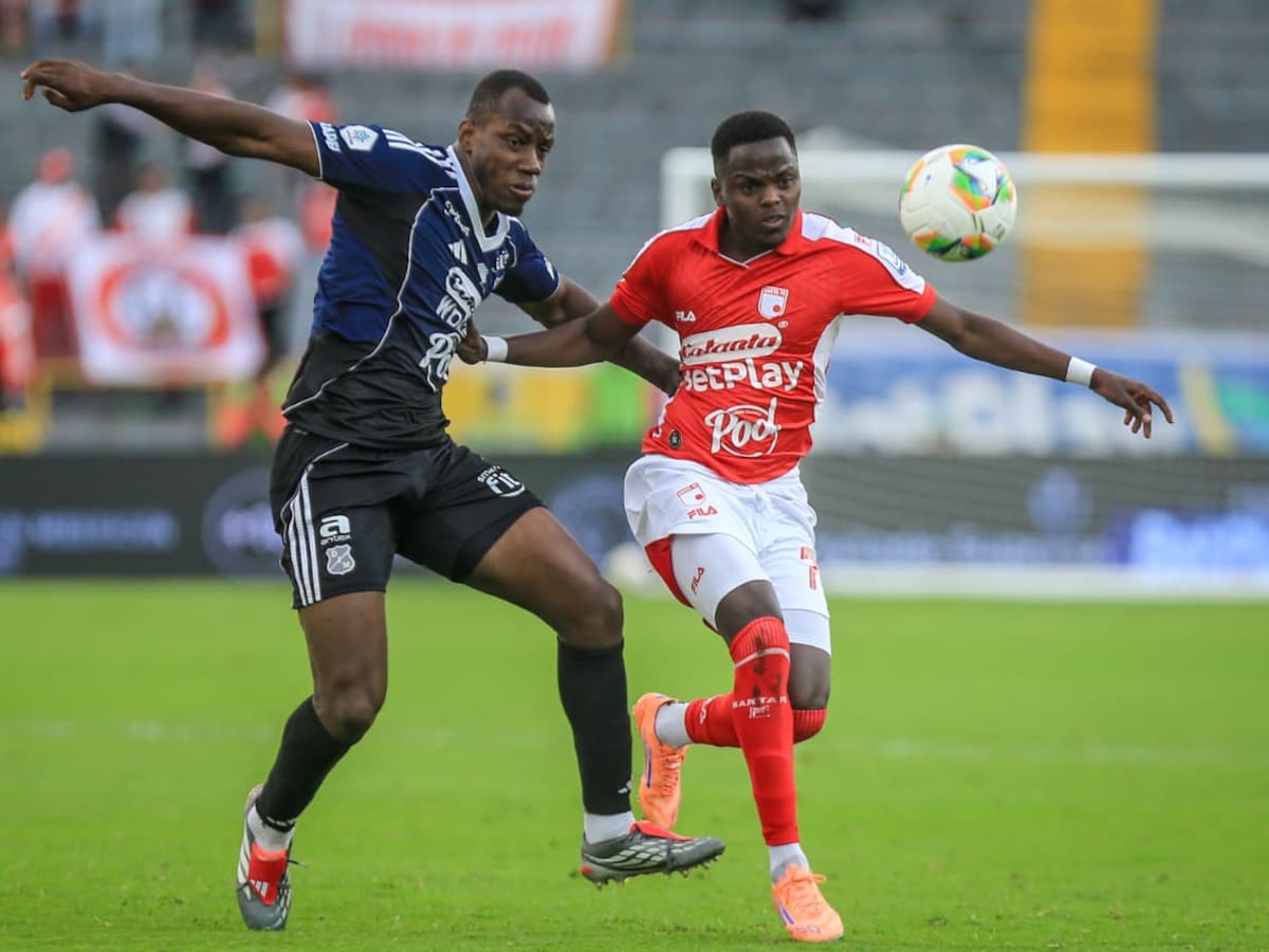 Santa Fe se impone ante Medellín en un duelo marcado por las expulsiones