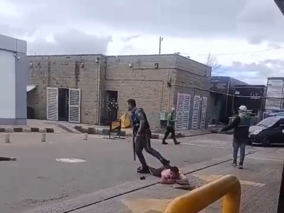 Intento de robo a una estación de gasolina en Soacha terminó en balacera