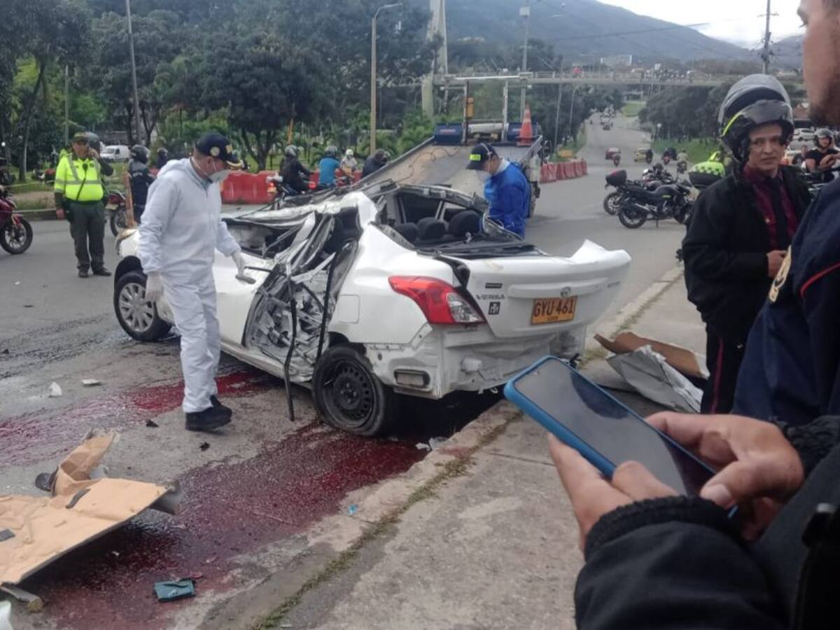Dos muertos y tres heridos en accidente en Piedecuesta