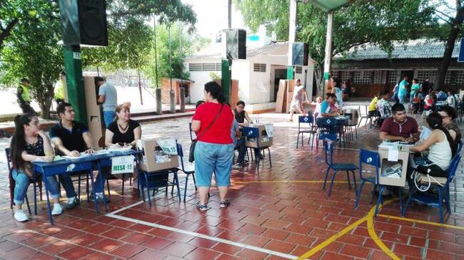 Elecciones en el barrio Colsag