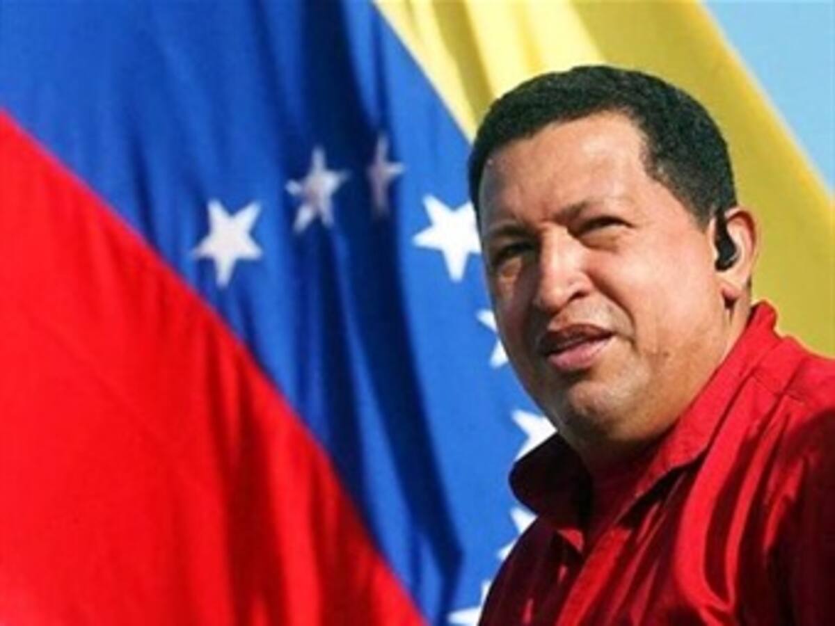 Familiares de Chávez decidieron no desconectarlo del respirador artificial: José Marquina