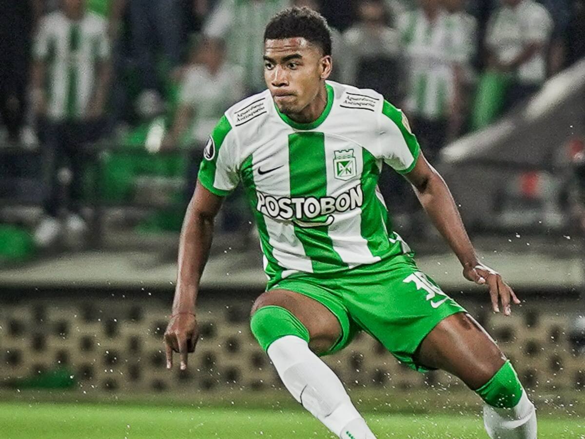 Jhon Solís confirma acercamientos con dos equipos de Inglaterra