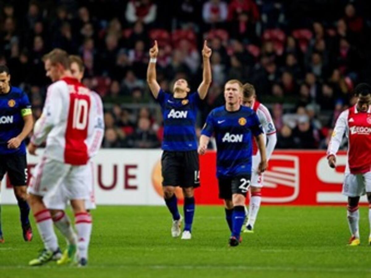 Manchester United venció 2-0 al Ajax en su debut en la Europa League