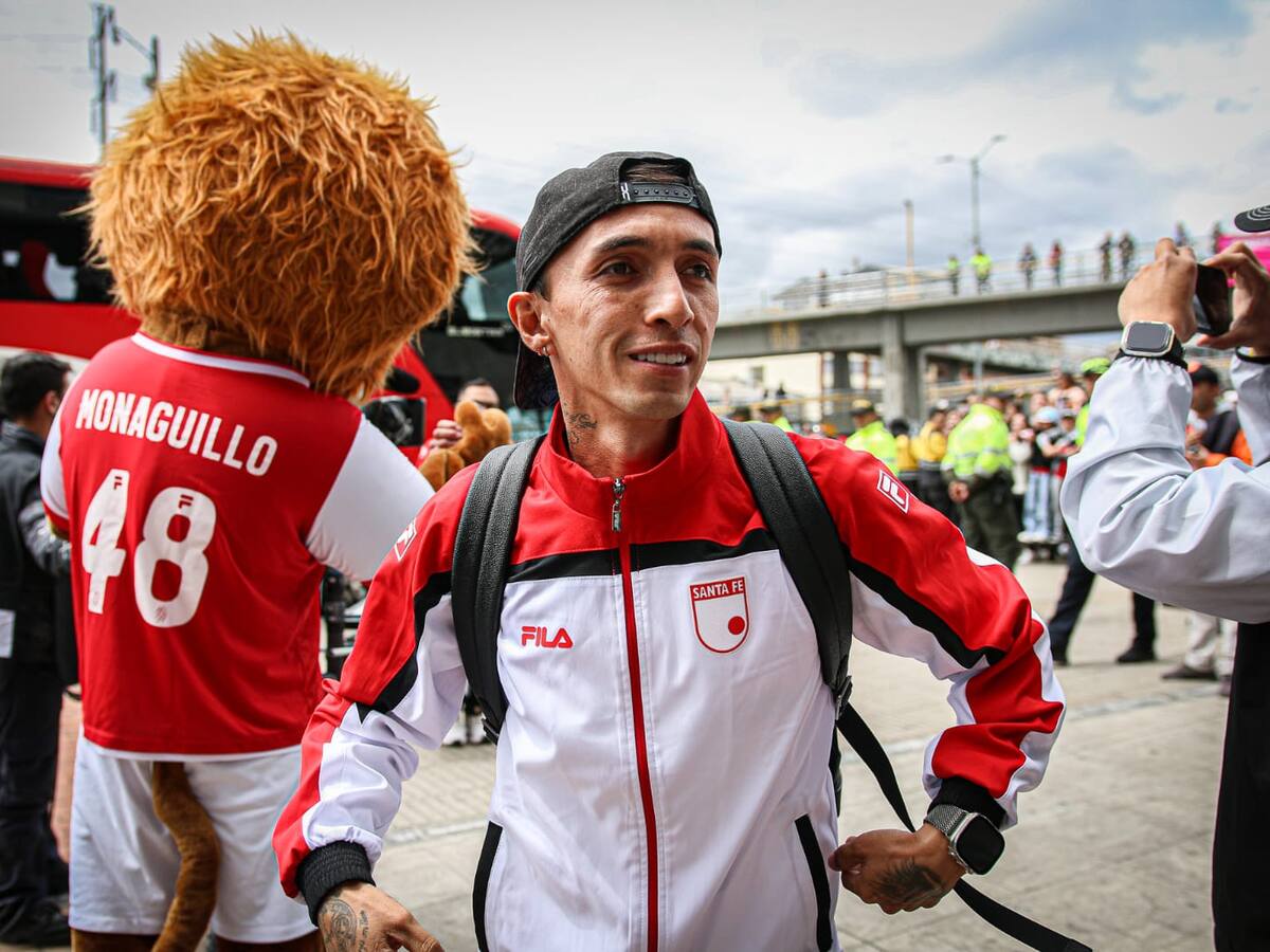 “Creo que me estoy volviendo un hincha de Santa Fe”: Omar Fernández