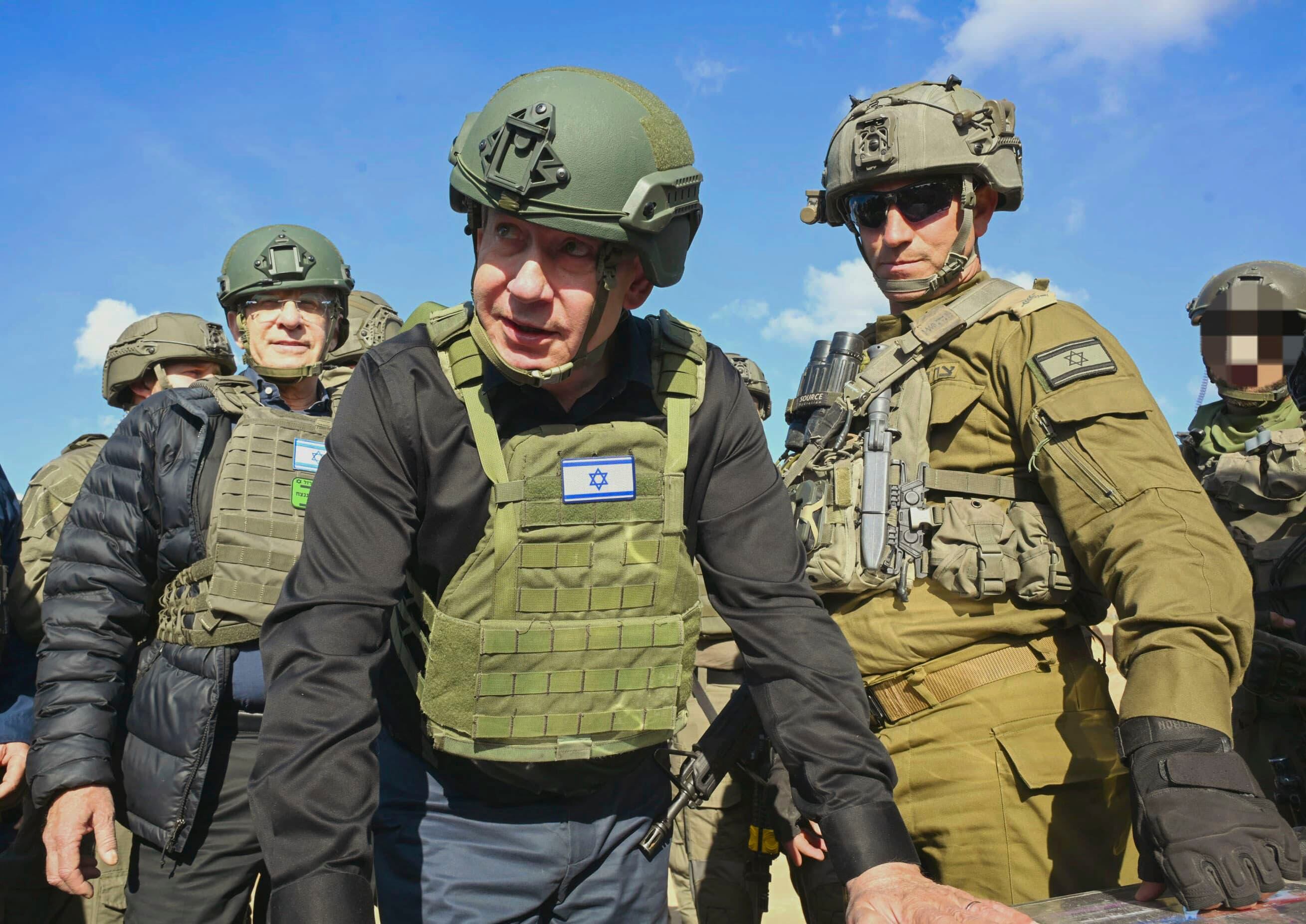 GAZA, 15/04/2025.-El primer ministro israelí, Benjamín Netanyahu, visitó este martes el norte de la Franja de Gaza, en la que sería su primera visita al enclave desde que Israel inició una nueva ofensiva el pasado 18 de marzo tras romper el alto el fuego con Hamás.EFE/GPO***SOLO USO EDITORIAL/SOLO DISPONIBLE PARA ILUSTRAR LA NOTICIA QUE ACOMPAÑA (CRÉDITO OBLIGATORIO)***