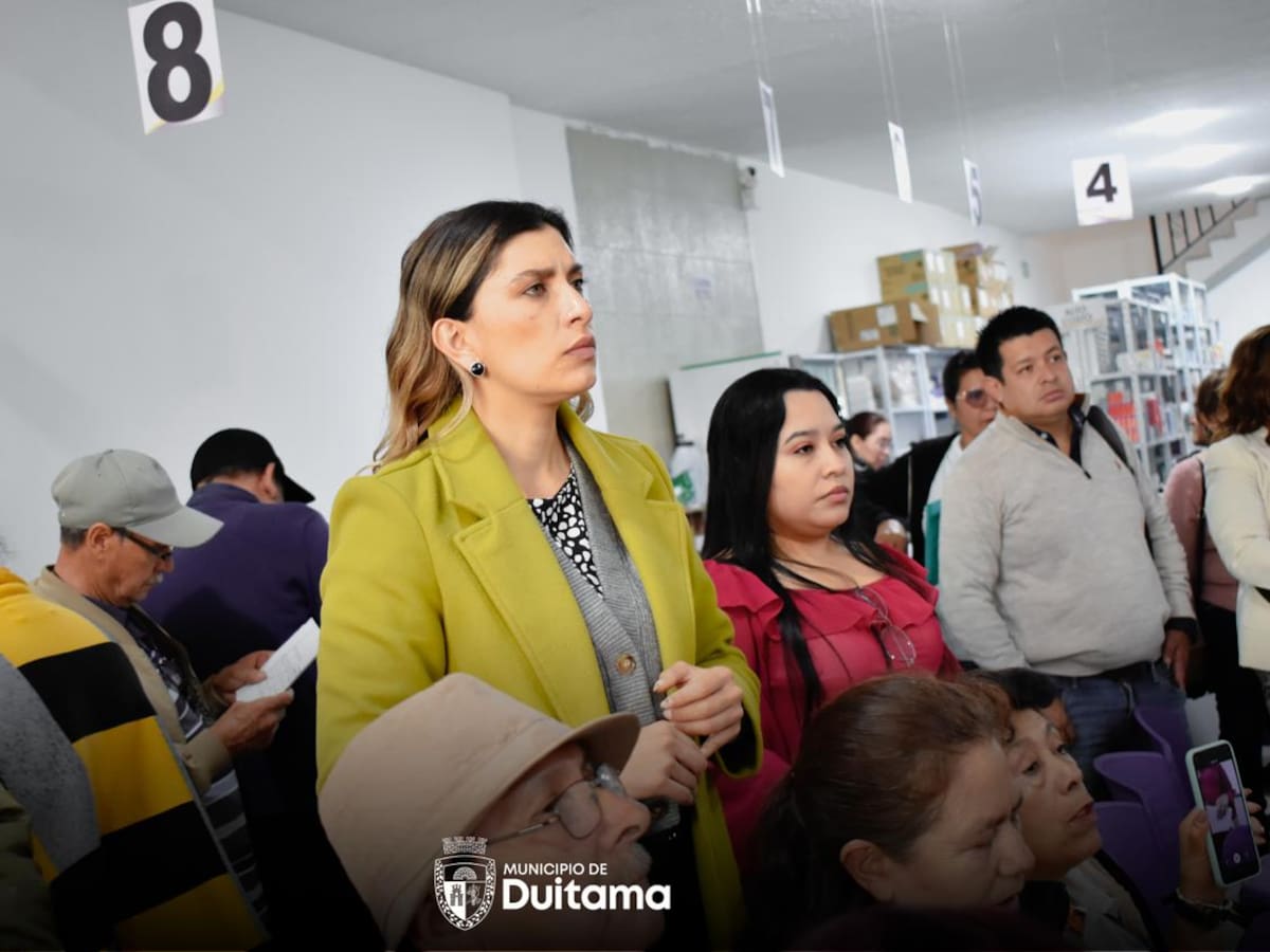 Alcaldía de Duitama activa plan de contingencia en farmacia Discolmets por fallas en atención