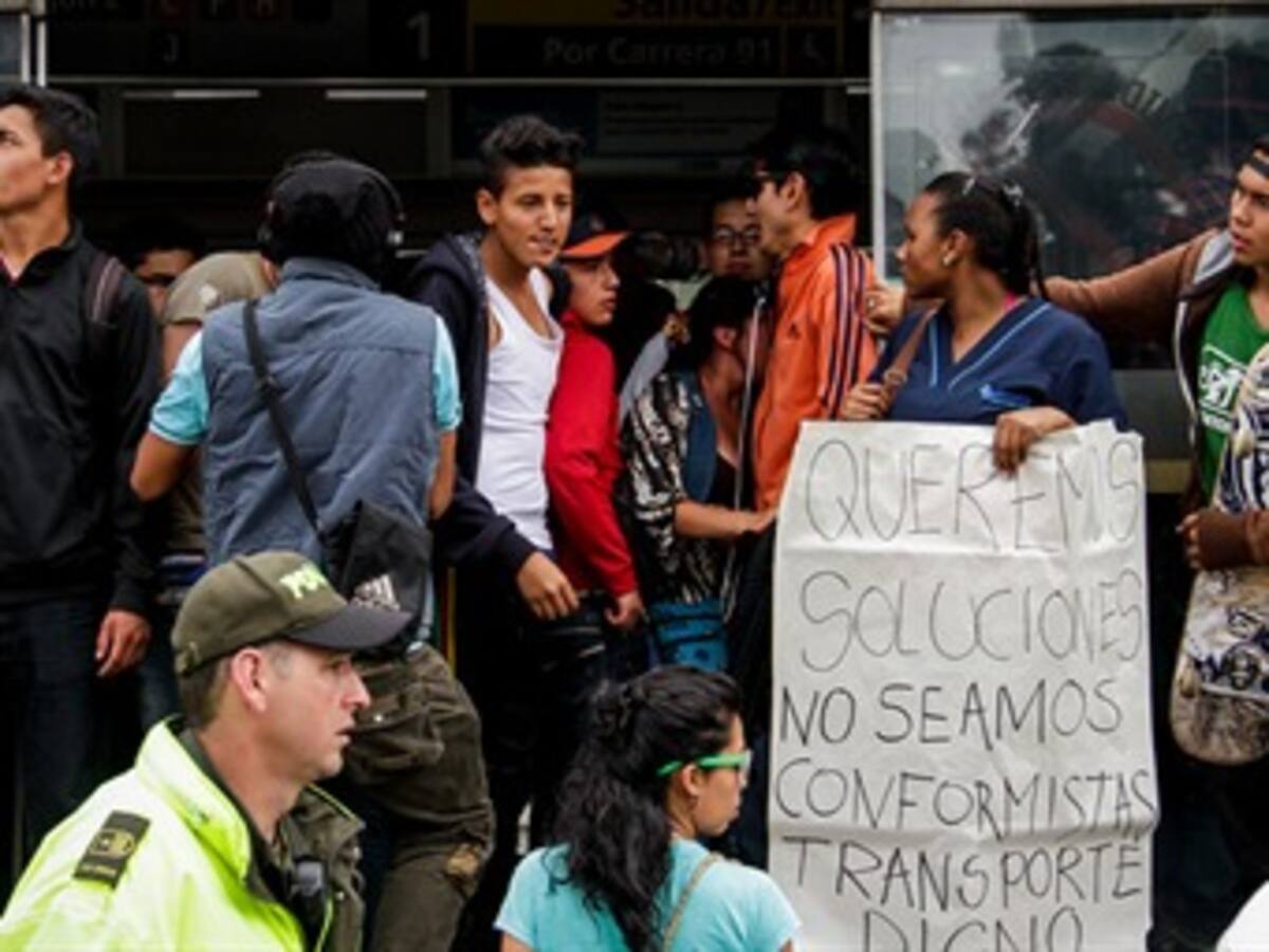 Agitadores malintencionados provocaron bloqueos: Transmilenio