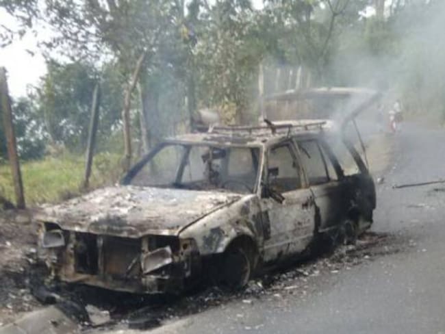 Tres uniformados asesinados, varios heridos y 5 vehículos quemados deja paro en Antioquia