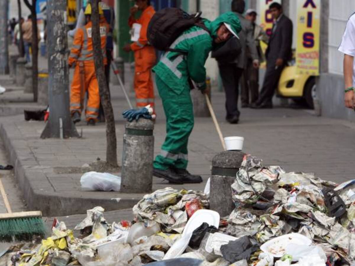 Declaran emergencia ambiental y sanitaria por basuras en Bogotá