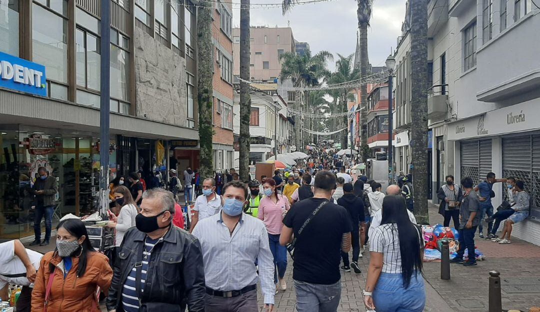 Carrera 23 en medio de la Feria de Manizales