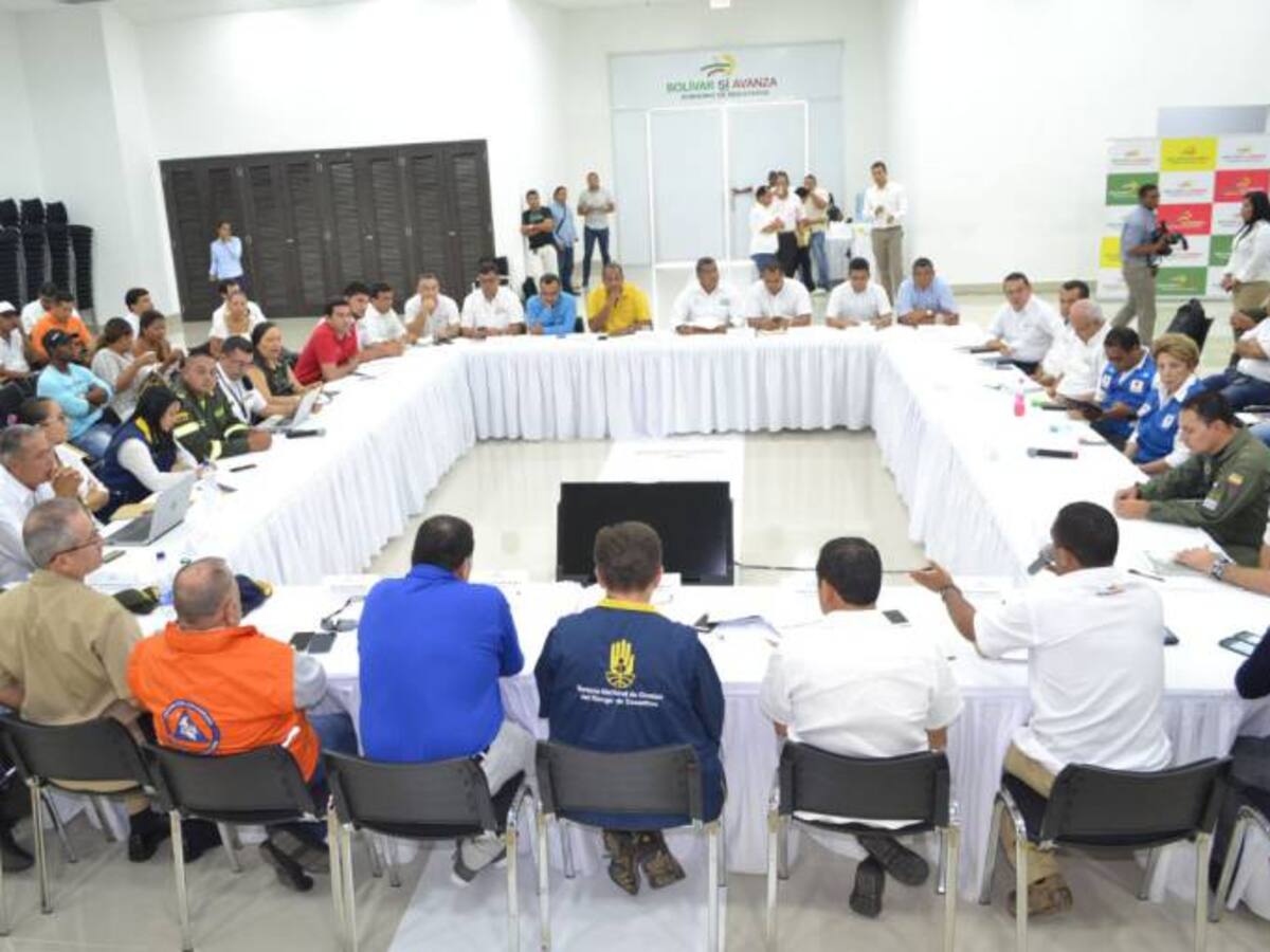 Ocho mil millones de pesos en ayudas para damnificados por huracán en Bolívar