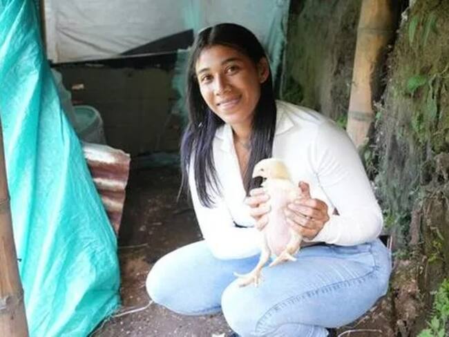 Mujer paga condena con servicios sociales en Armenia. Foto: Cortesía Ministerio de Justicia