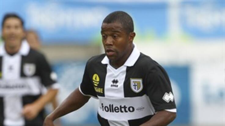 Dorlan Pabón:"Estoy tranquilo aquí en Parma, lo de Independiente es mentira"