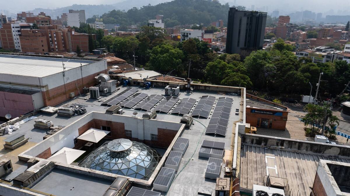 EPM instala ciudadela fotosolar en Unientro Medellín