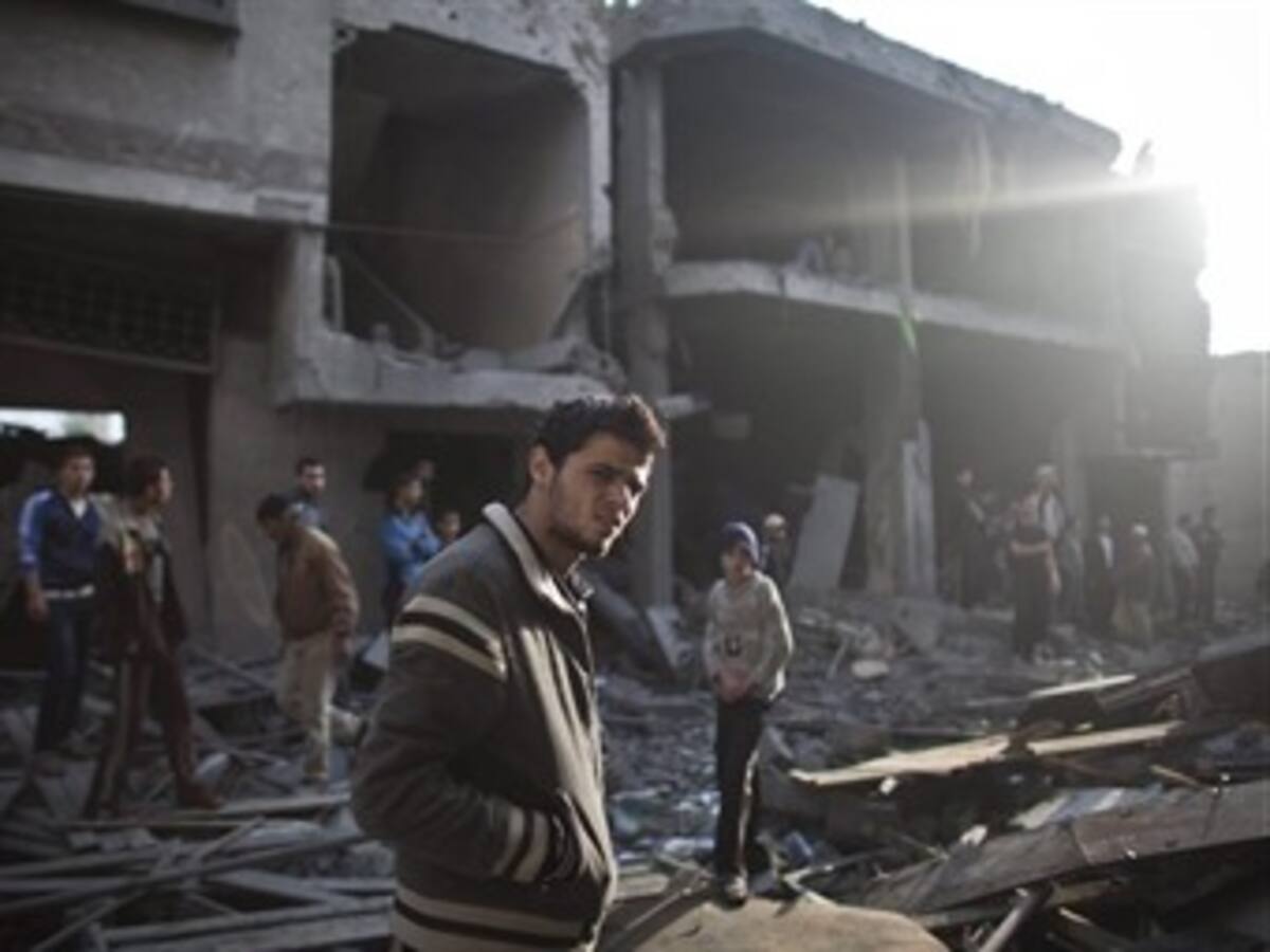Ascienden a 104 los muertos y 900 los heridos en los ataques israelíes a Gaza