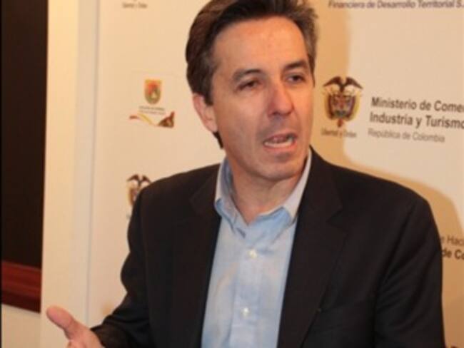 Fiscalía cita a declarar a Juan Lozano y Roberto Prieto