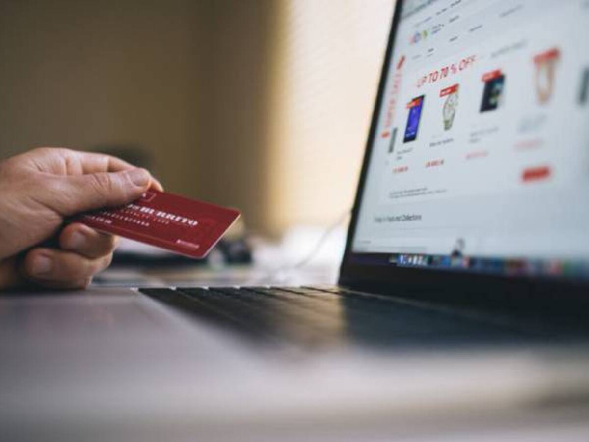 La telefonía móvil, es el servicio por el que más se quejan los Quindianos