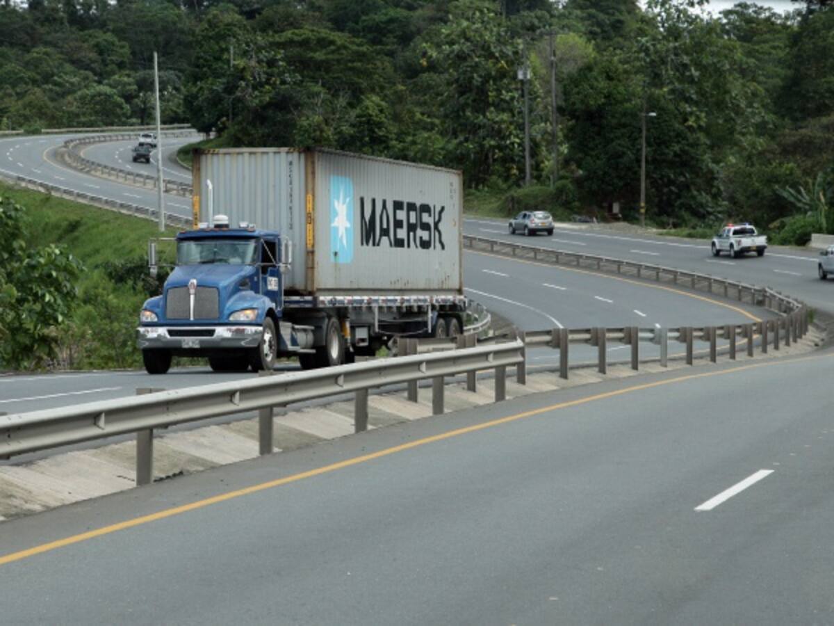 Paro camionero deja pérdidas por más de $30.000 millones en Bogotá y Cundinamarca