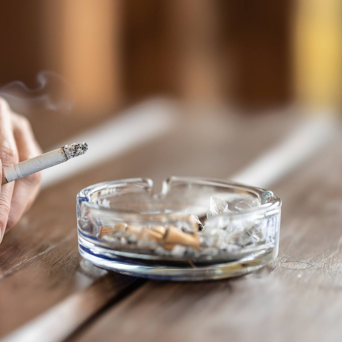 Ley prohíbe a nacidos desde 2008 fumar tabaco de por vida: ¿afecta la libertad de las personas?