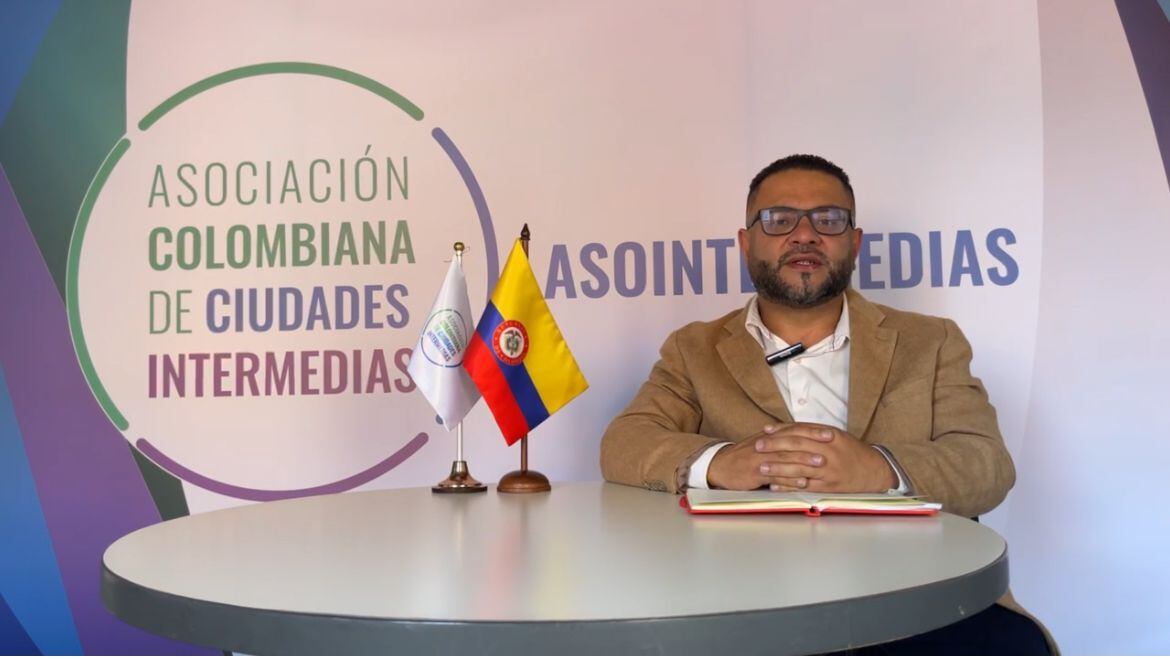 Santiago Ospina, director de la Asociación Colombiana de Ciudades Intermedias (Asointermedias).