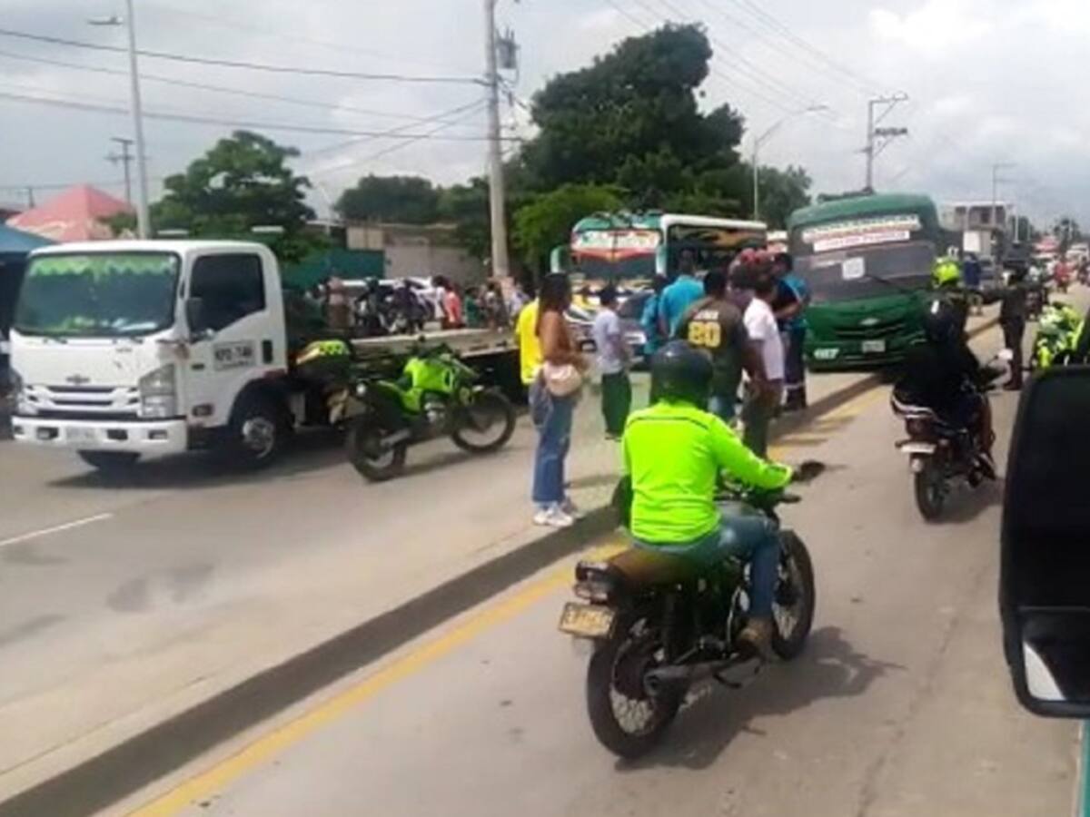 $20 millones de recompensa por asesinos de conductor de bus en Barranquilla